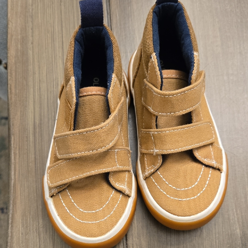 Old Navy Brown Kids Sneakers